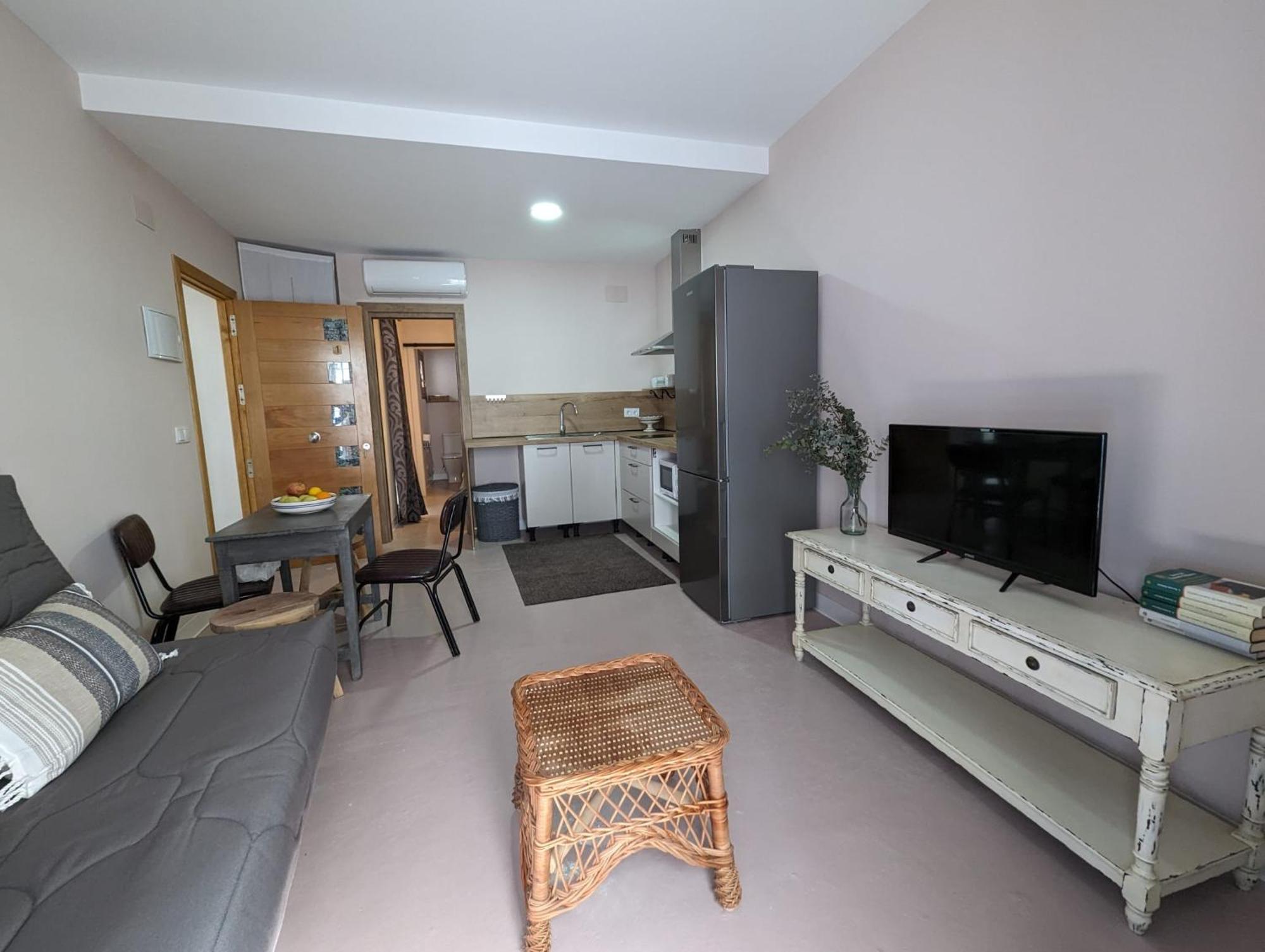Mina32 By 7Escalones Apartment Рота Екстериор снимка