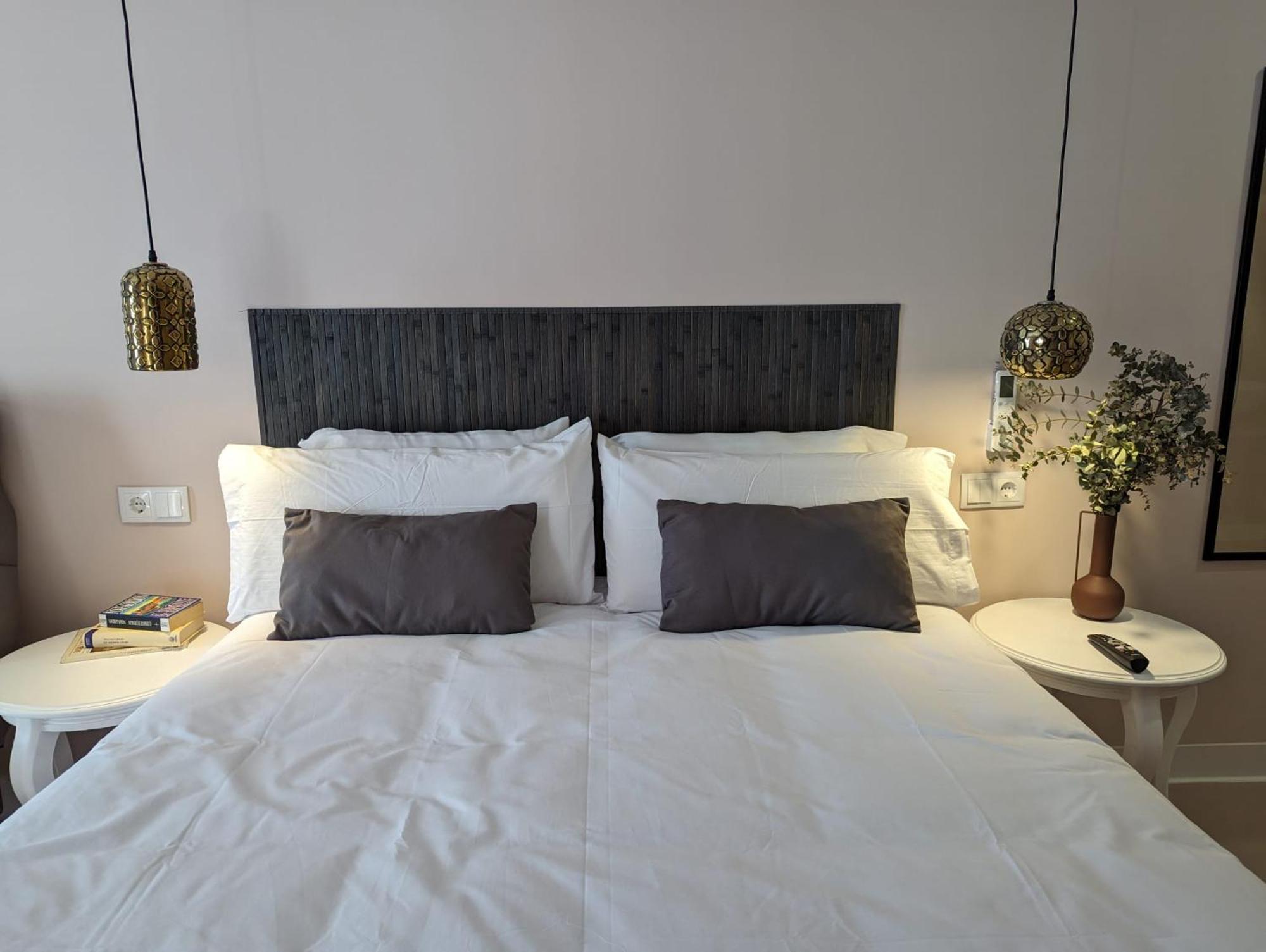 Mina32 By 7Escalones Apartment Рота Екстериор снимка